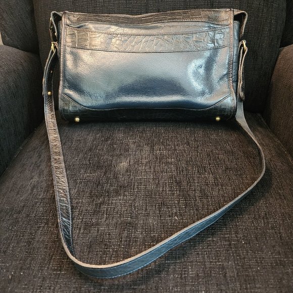 Brahmin Bags Vintage Brahmin Dartmouth Massachusetts Navy Leather